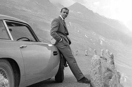 Джеймс Бонд (Коннери и Астон Мартин) / James Bond (Connery & Aston Martin) (ps-002097) Постер/Плакат - Стандартный (61x91.5см)